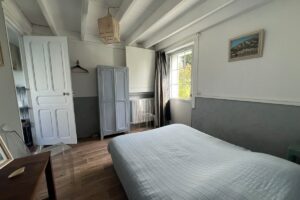 6b3eb75a-e523-4f77-aa13-9901b9b7b464