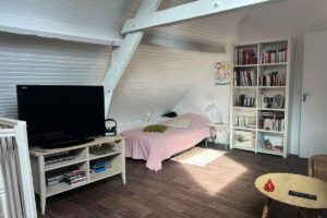 c9b9f5e9-94f0-49d9-9193-688d7b5133b9