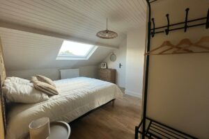 ec4ce27b-92dd-4260-bb83-bfdfb18d8703