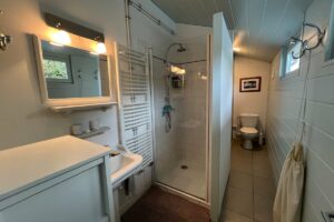 f77726a0-a6bb-41ce-bb4d-017816c96bbe