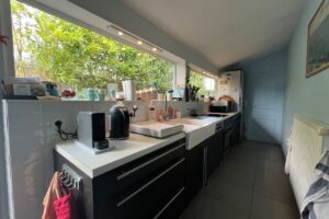 fb565a88-941b-4901-b708-78c83c1fb7be