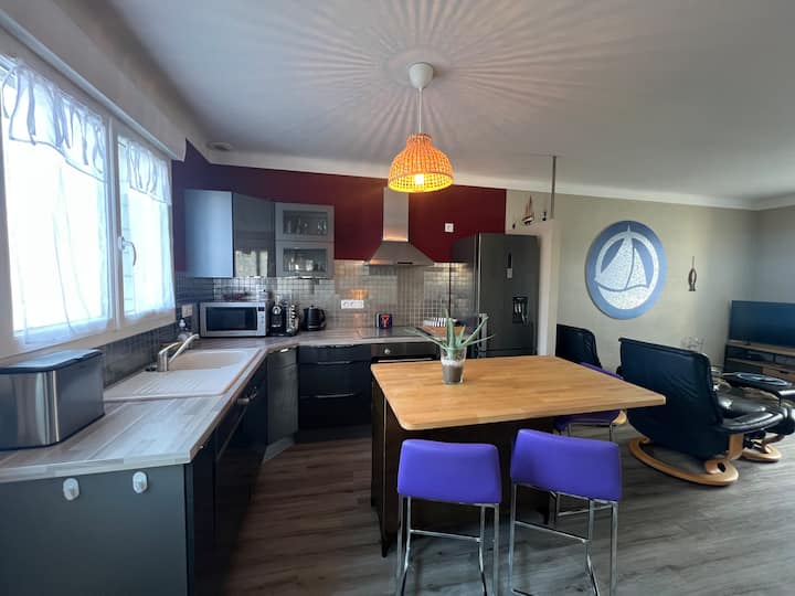 02b76b85-6f23-4ed0-bb4d-e2506d6040f4